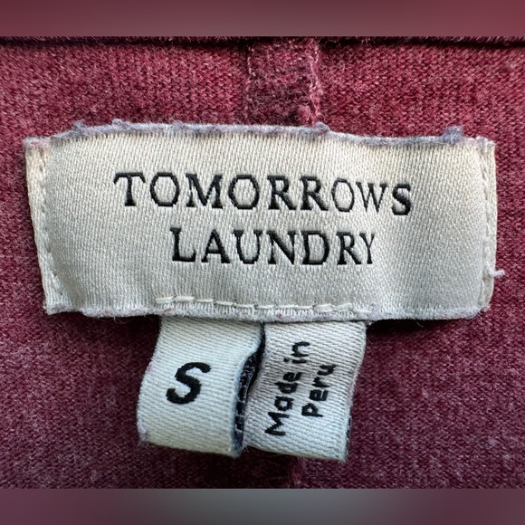 Men’s Brick Red Tomorrows Laundry Tank Top Size Medium - Picture 2 of 6